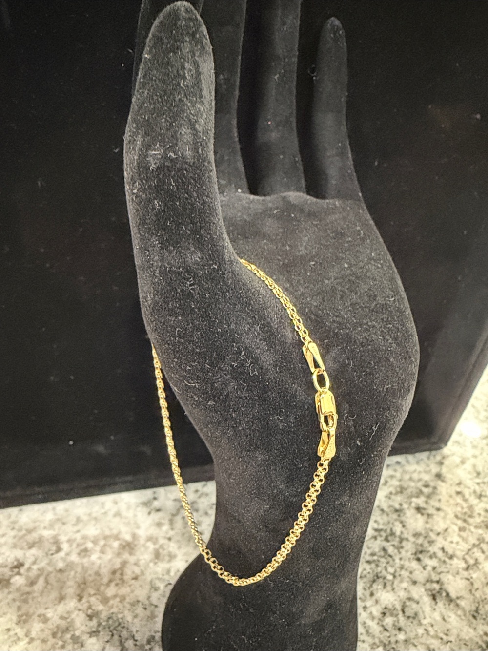 14k Yellow Gold Bracelet 2.1 mm and 7 Inches